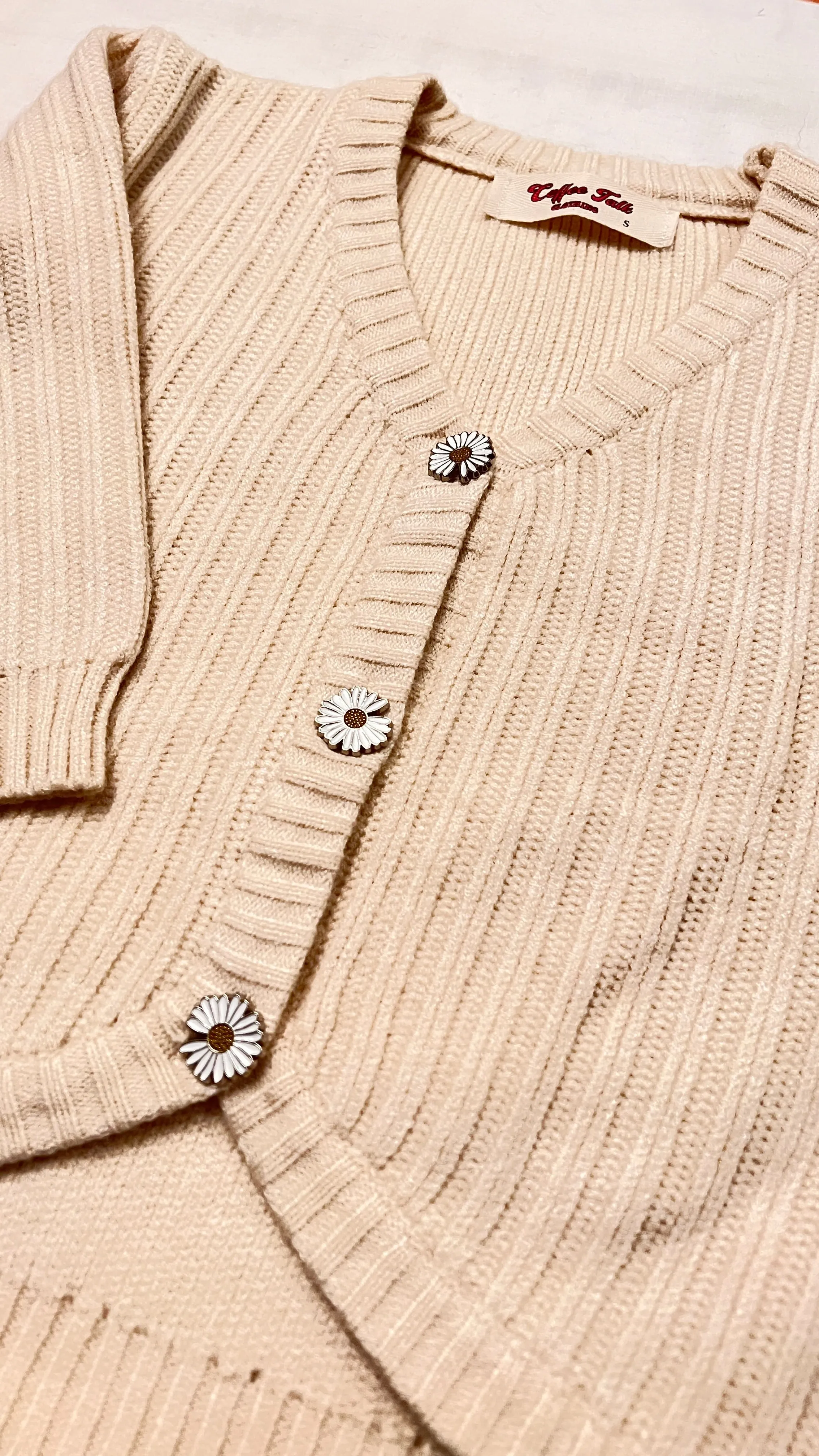 Daisy Cardigan in Ivory Cream