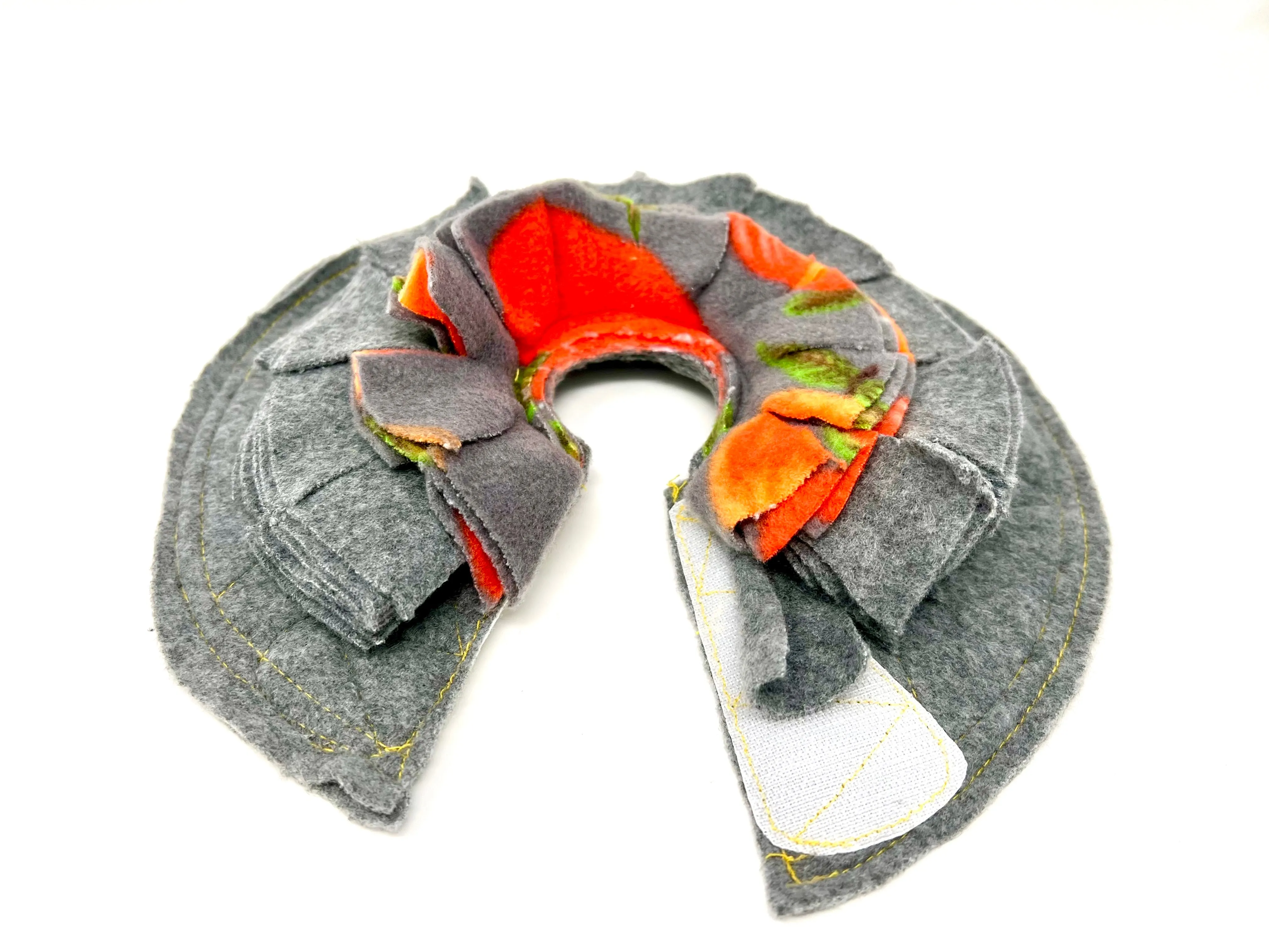Fringy Cone Bird Collar