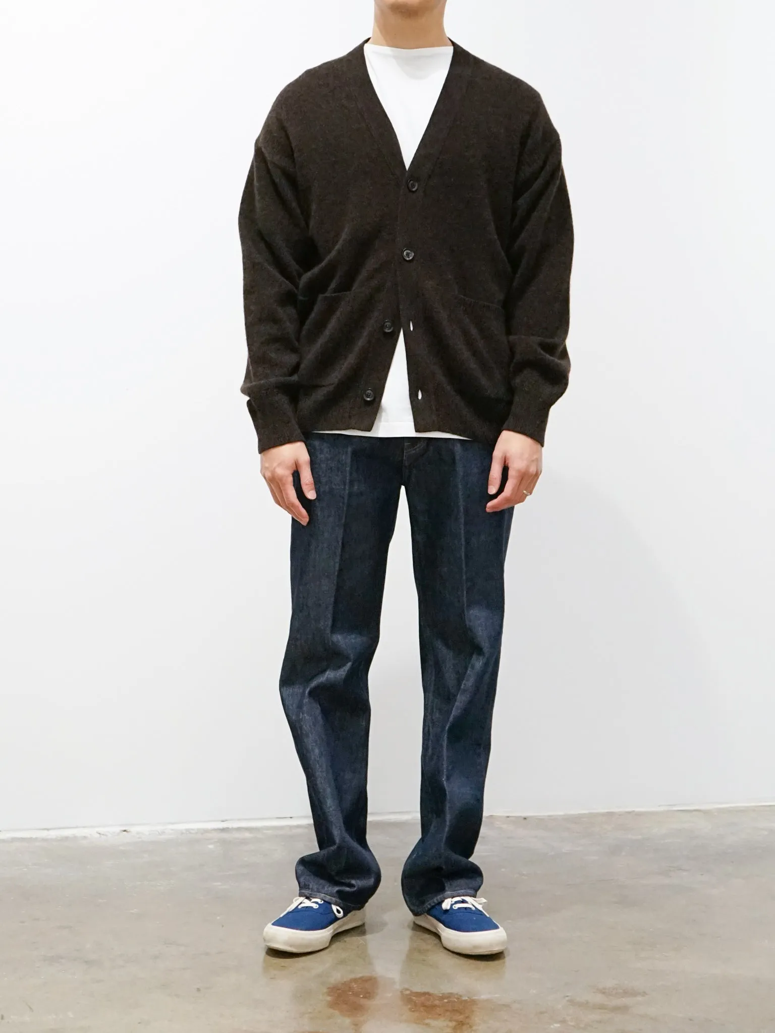 Wool Yak Guernsey Cardigan - Brown x Black